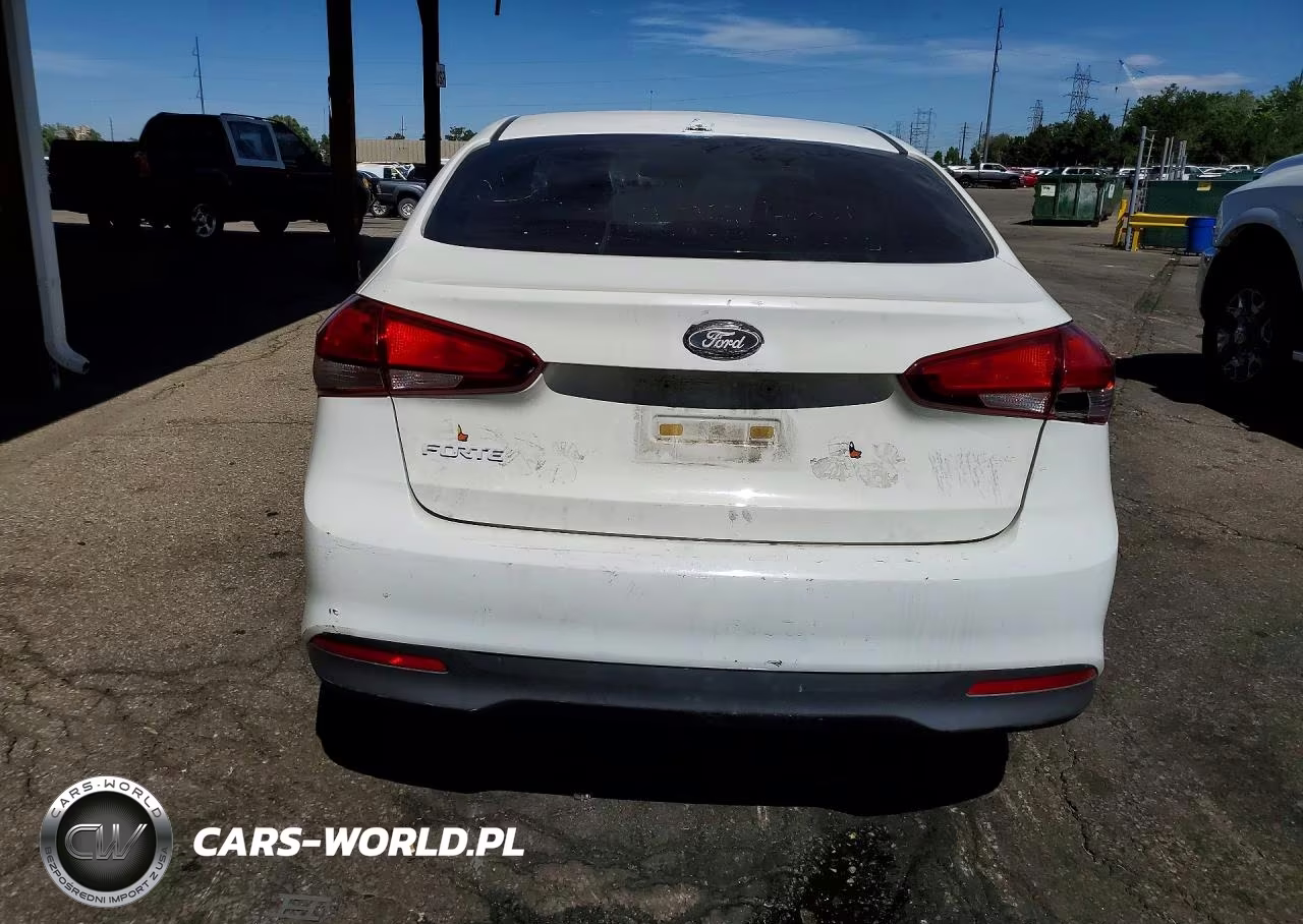 2018 Kia Forte Lx VIN:3KPFK4A72JE185040 - 6