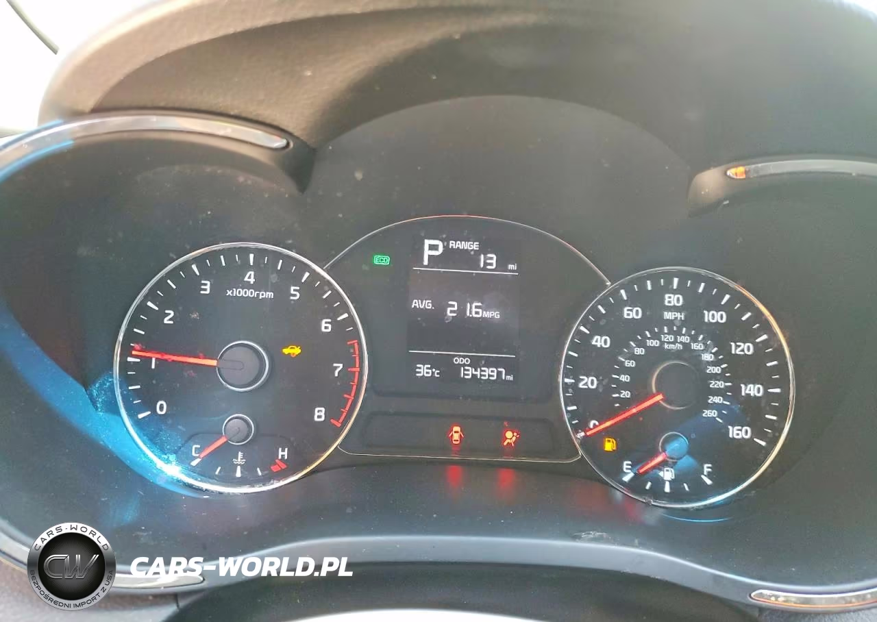 2018 Kia Forte Lx VIN:3KPFK4A72JE185040 - 9