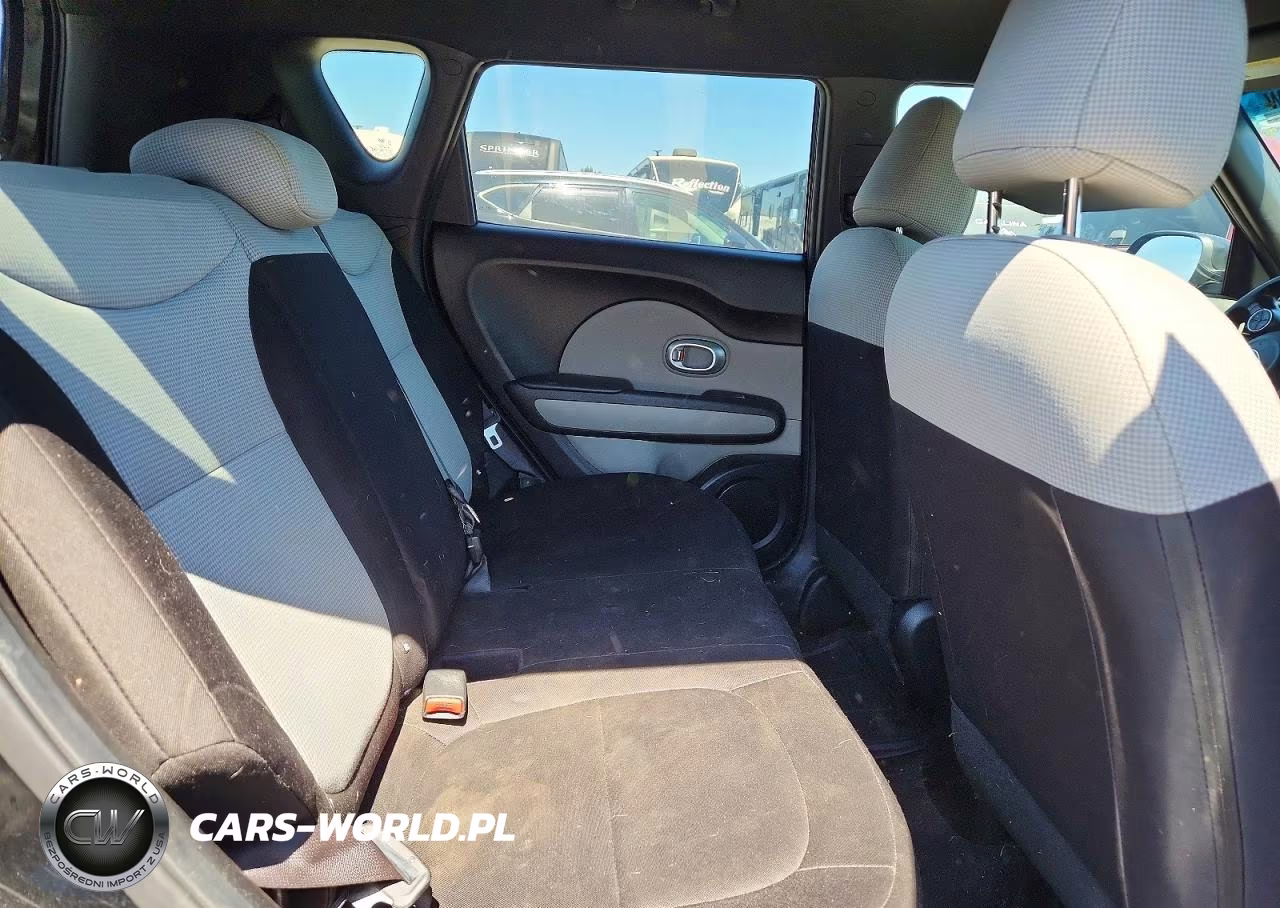 2018 Kia Soul Base VIN:KNDJN2A26J7599299 - 10