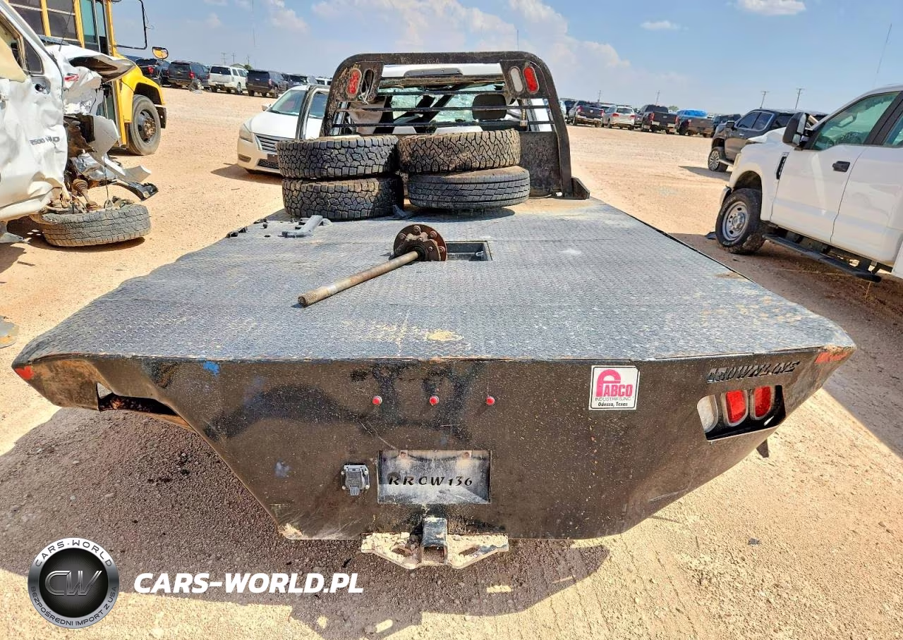 2021 Ford F350 Super Duty VIN:1FDRF3HTXMDA01219 - 10