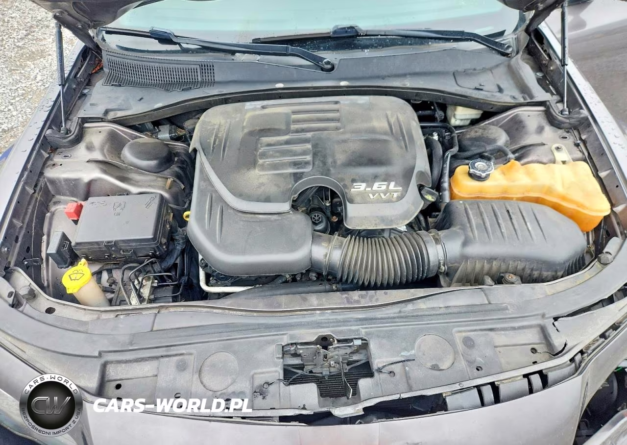 2014 Chrysler 300 S VIN:2C3CCABG6EH273066 - 11