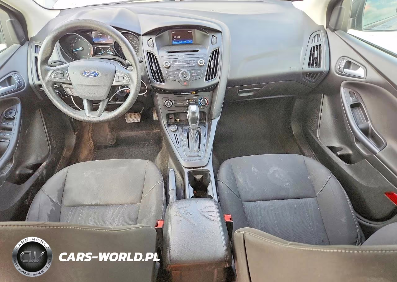 2015 Ford Focus Se VIN:1FADP3K28FL275710 - 8