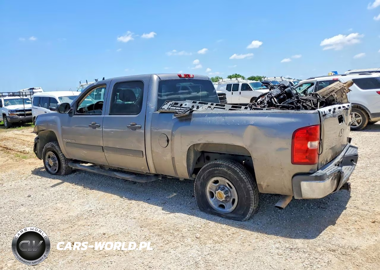 2007 Chevrolet Silverado C2500 Heavy Duty VIN:1GCHC23K27F520419 - 2