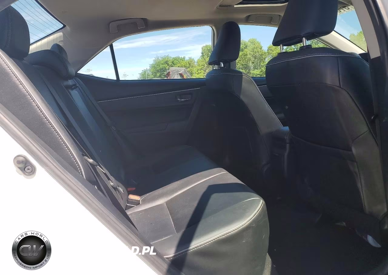 2017 Toyota Corolla Xle VIN:5YFBURHE0HP711040 - 10