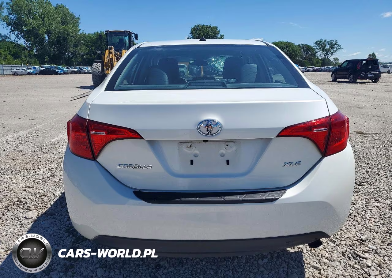 2017 Toyota Corolla Xle VIN:5YFBURHE0HP711040 - 6