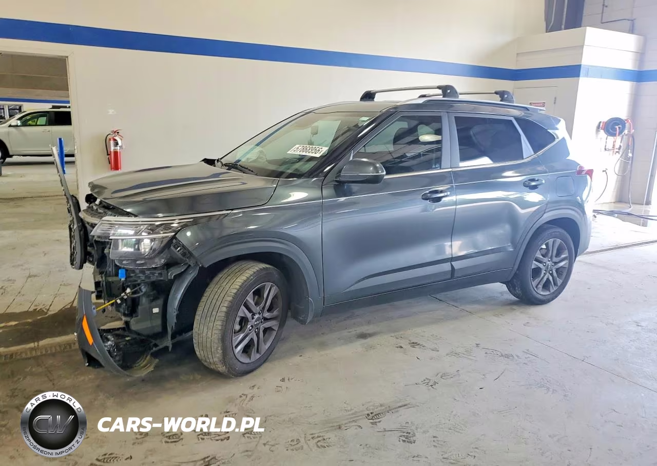 2023 Kia Seltos S VIN:KNDEU2AA1P7399919 - 1