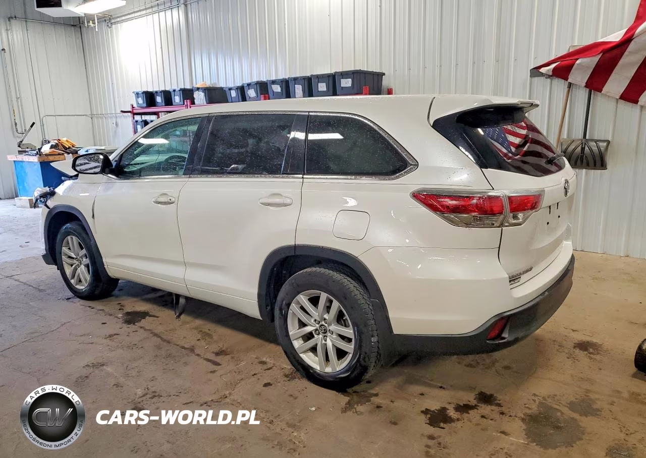 2016 Toyota Highlander Le VIN:5TDBKRFH0GS283558 - 2