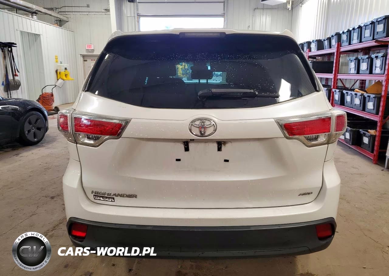 2016 Toyota Highlander Le VIN:5TDBKRFH0GS283558 - 6
