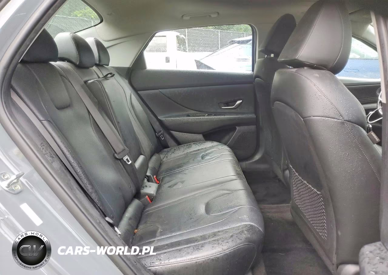 2022 Hyundai Elantra Limited VIN:KMHLP4AG2NU333937 - 10