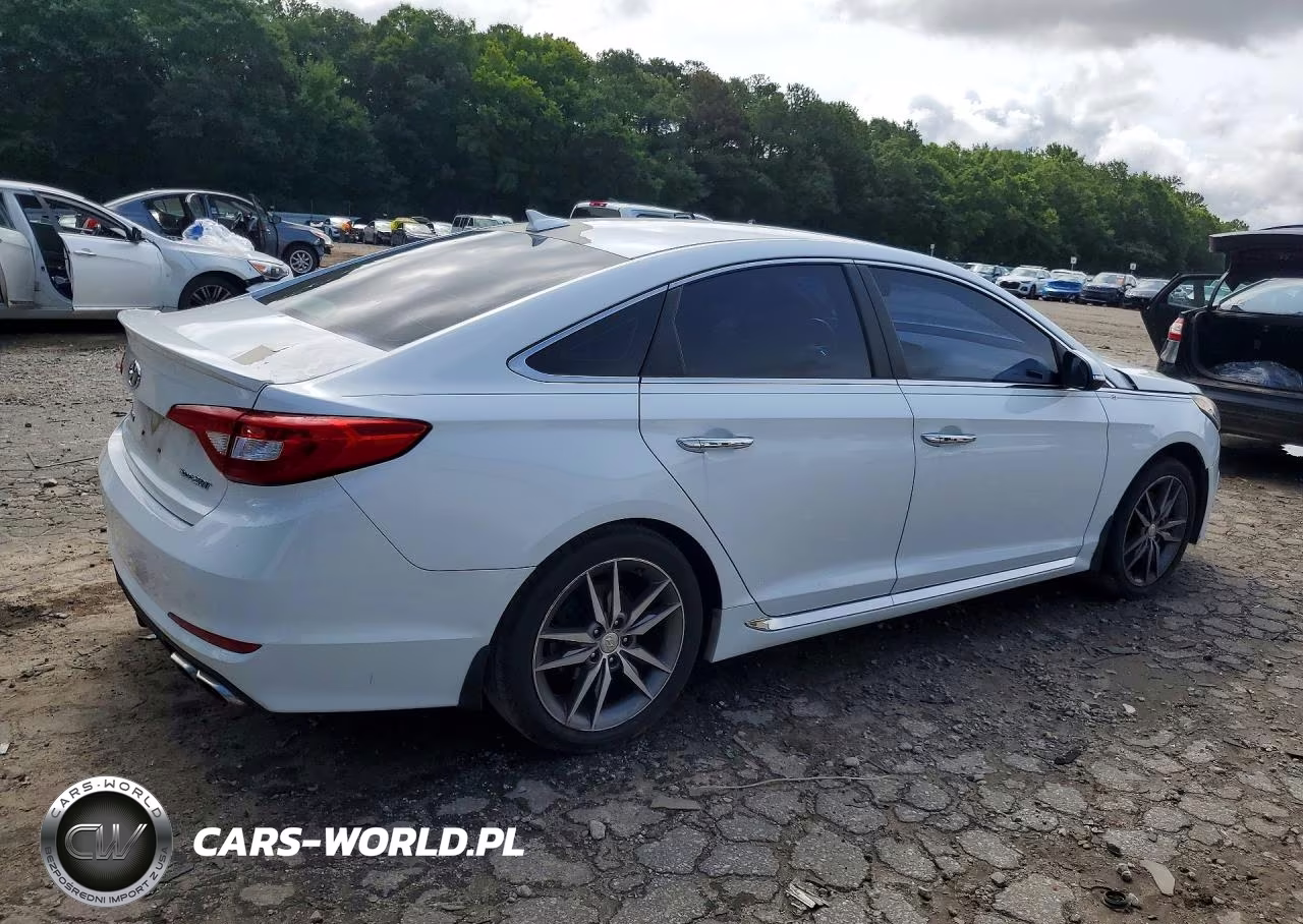 2015 Hyundai Sonata Sport 2.0T VIN:5NPE34AB5FH192970 - 3