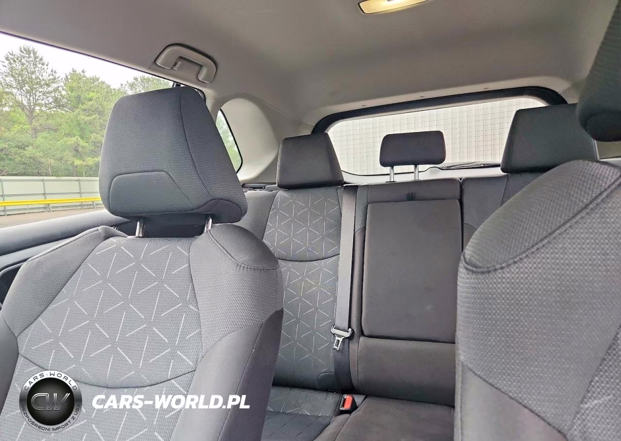 2025 Toyota Rav4 Xle VIN:2T3P1RFVXSC530625 - 10