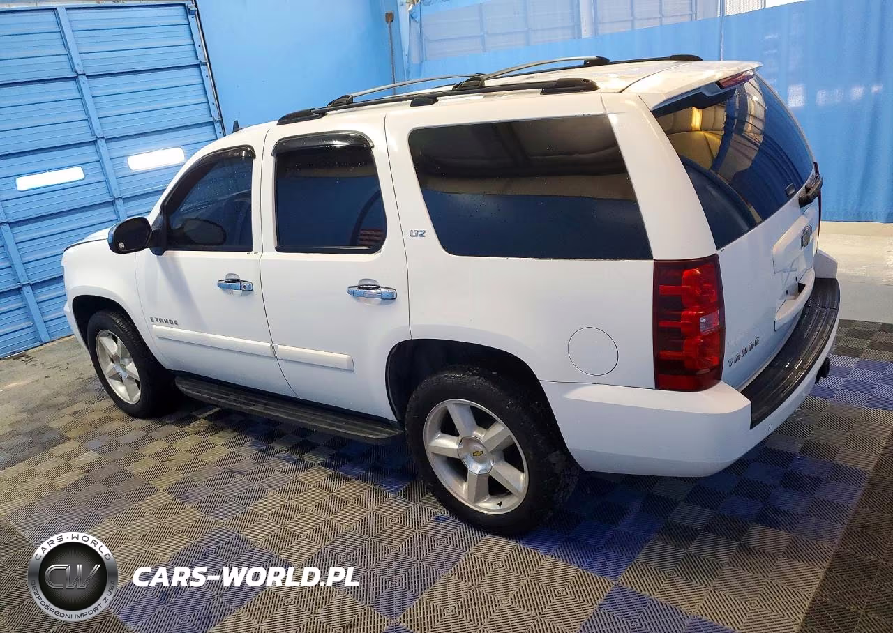 2007 Chevrolet Tahoe K1500 VIN:1GNFK13057J268298 - 2