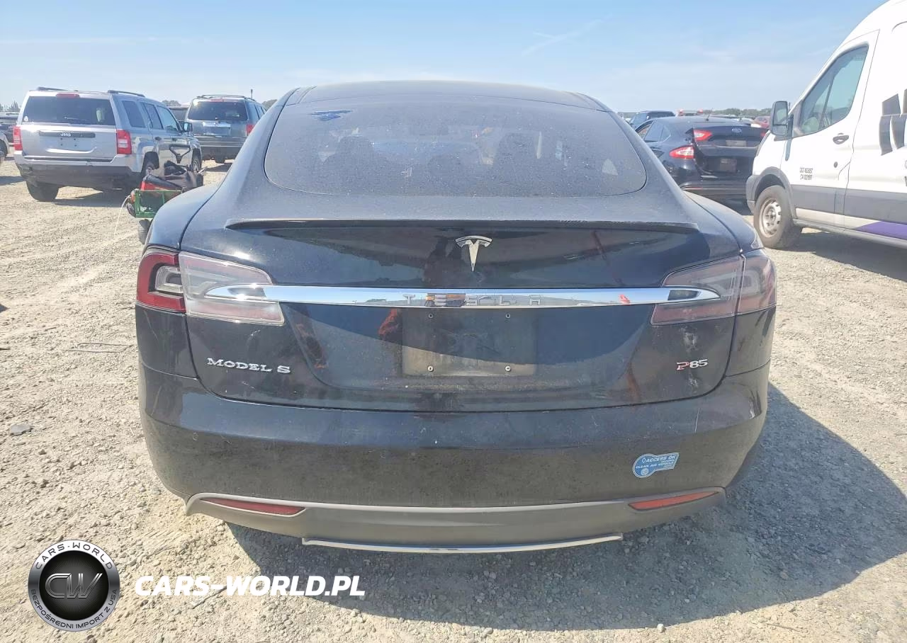 2014 Tesla Model S VIN:5YJSA1H16EFP47507 - 6