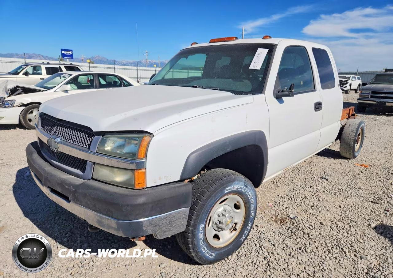 2003 Suzuki Silverado C2500 Heavy Duty – zdjęcie 1 z 12