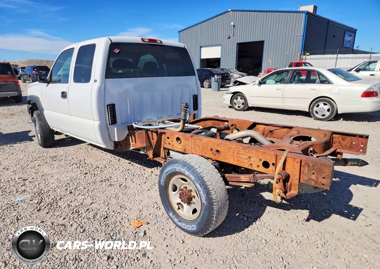 2003 Suzuki Silverado C2500 Heavy Duty VIN:1GCHC29123E117426 - 2