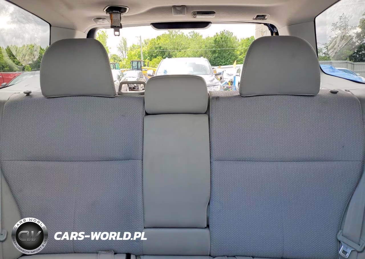 2013 Subaru Forester 2.5X Premium VIN:JF2SHADC4DH432479 - 10