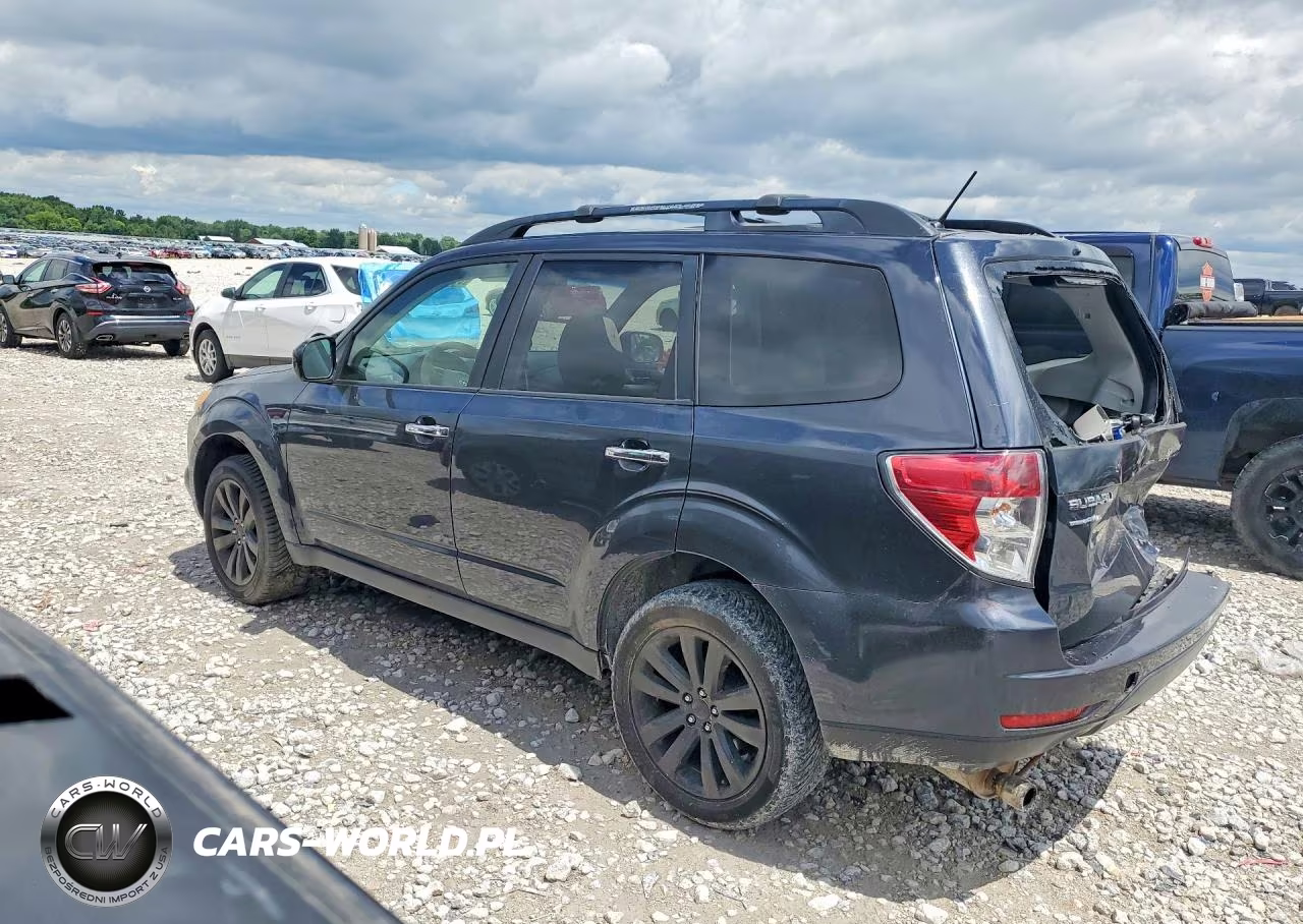 2013 Subaru Forester 2.5X Premium VIN:JF2SHADC4DH432479 - 2