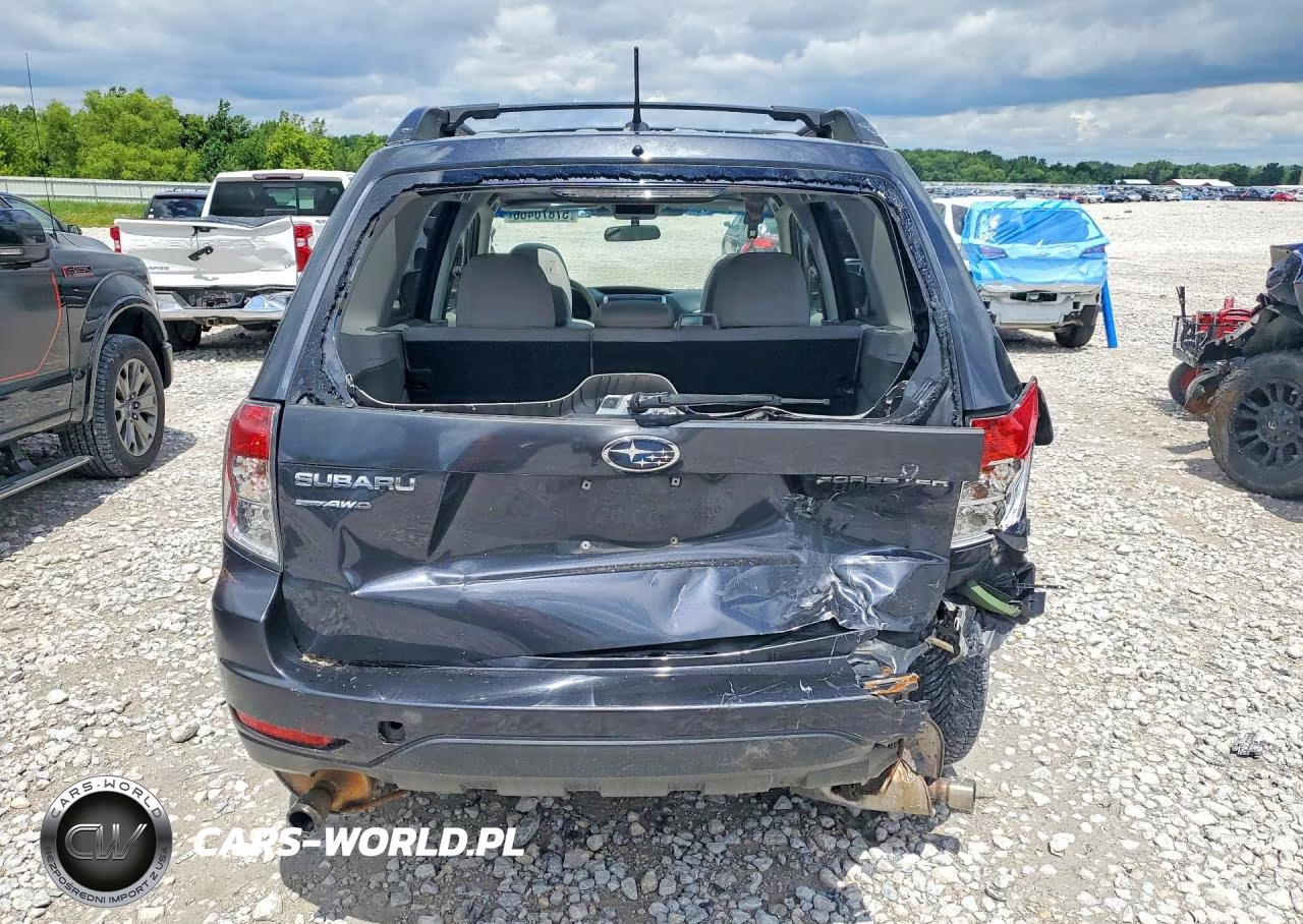 2013 Subaru Forester 2.5X Premium VIN:JF2SHADC4DH432479 - 6