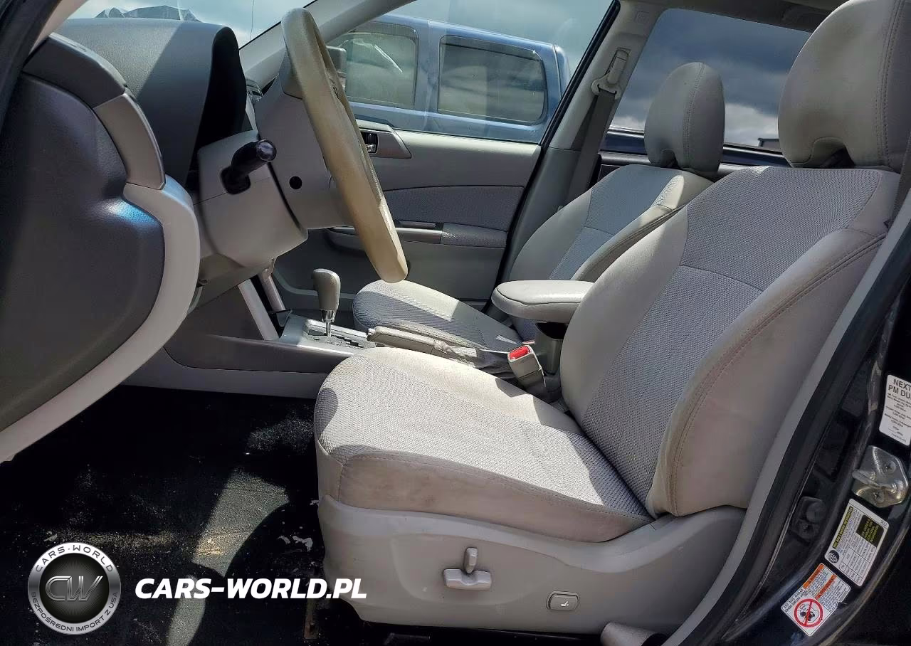 2013 Subaru Forester 2.5X Premium VIN:JF2SHADC4DH432479 - 7