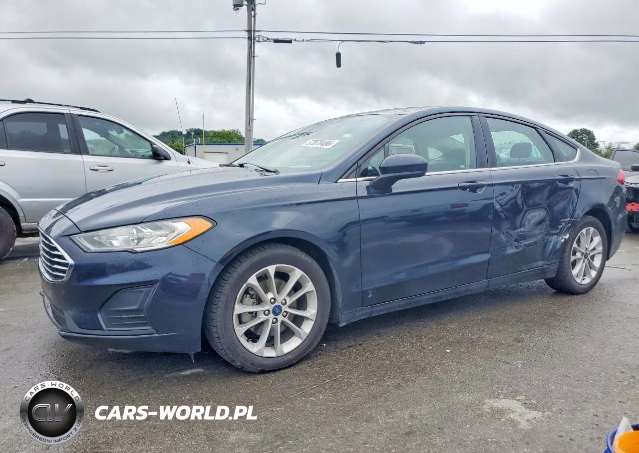 2020 Ford Fusion Se – zdjęcie 1 z 12