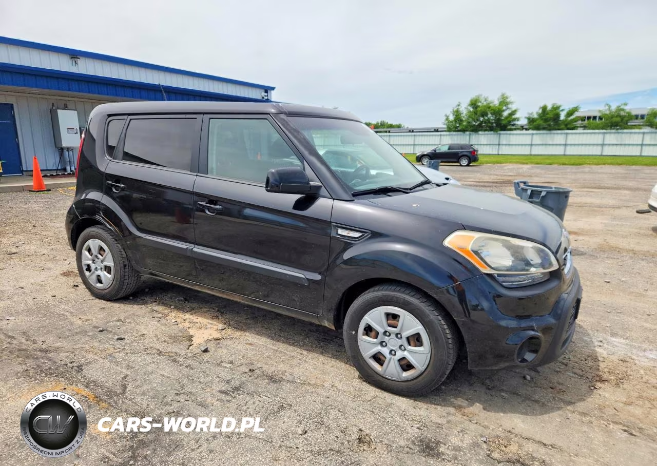 2012 Kia Soul Base VIN:KNDJT2A56C7748765 - 4