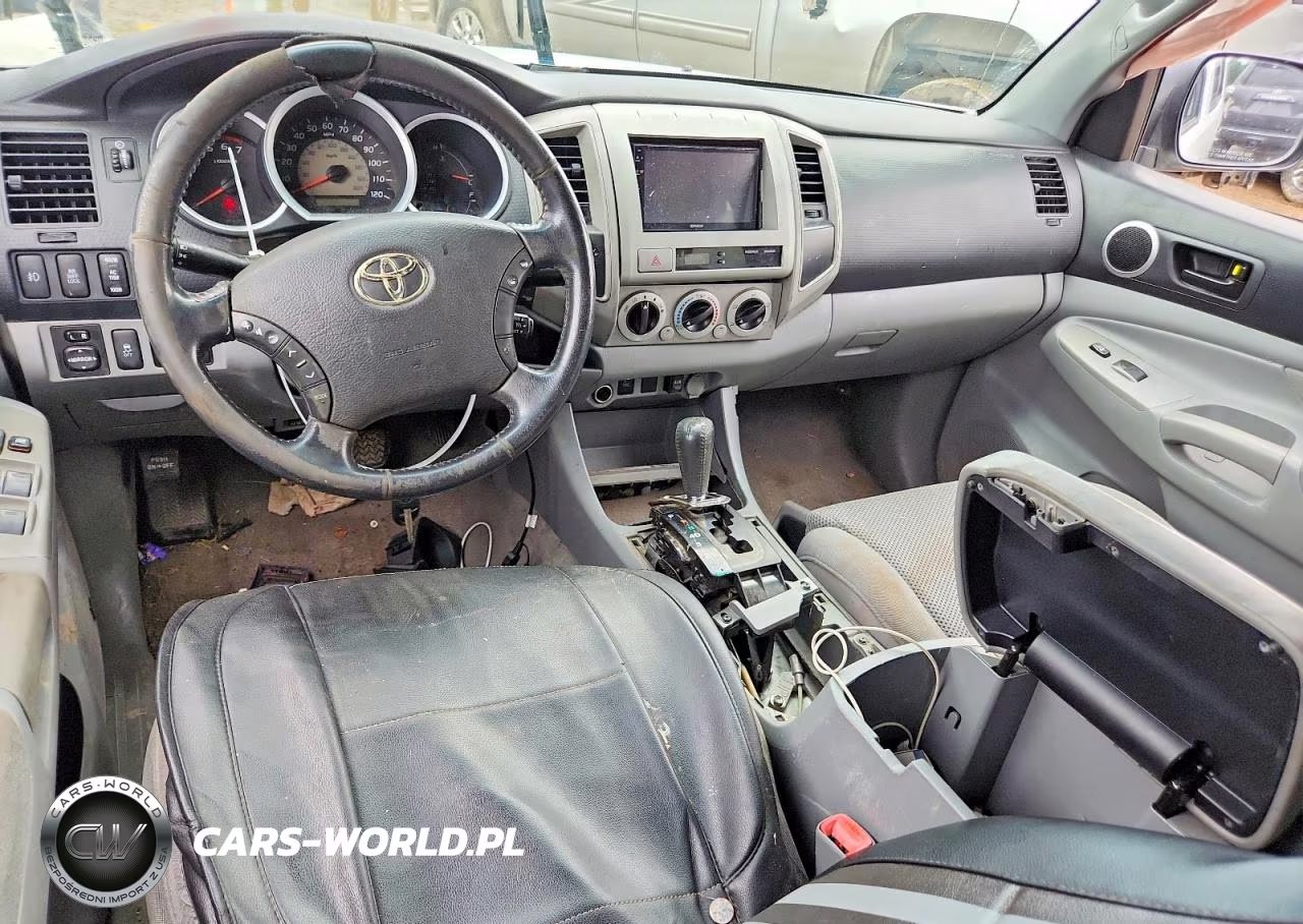 2010 Toyota Tacoma Double Cab VIN:3TMLU4EN3AM041931 - 8