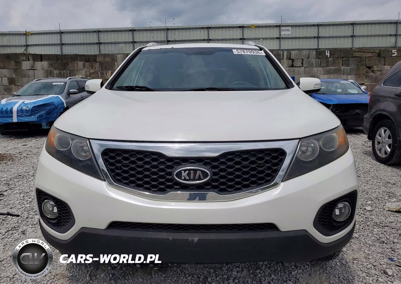 2012 Kia Sorento Lx VIN:5XYKT4A65CG242498 - 5
