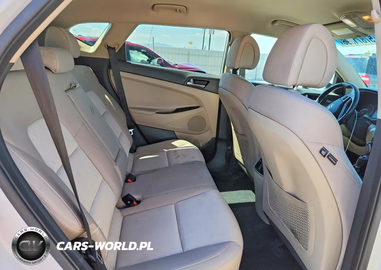 2017 Hyundai Tucson Sport VIN:KM8J3CA20HU355988 - 11