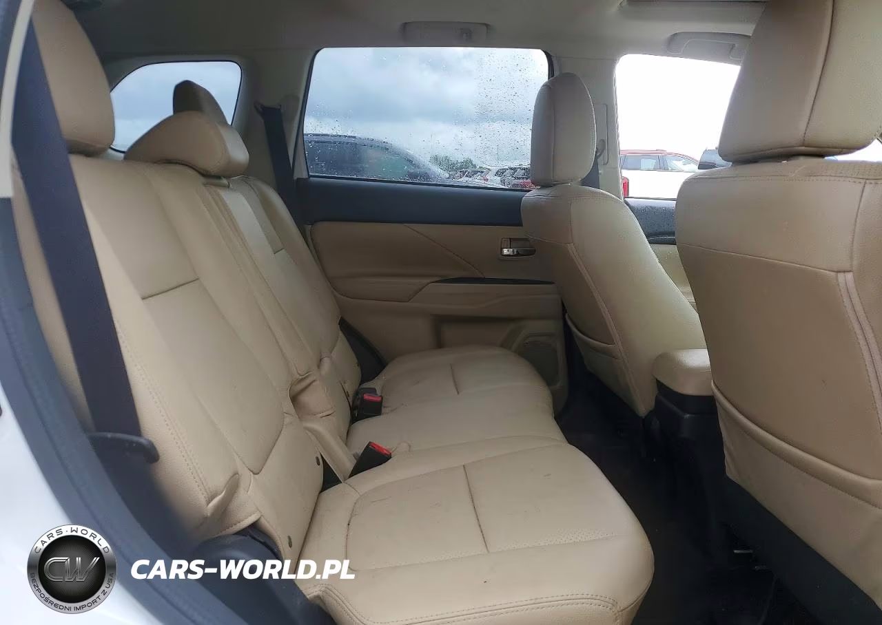 2016 Mitsubishi Outlander VIN:JA4AD3A35GZ007223 - 11
