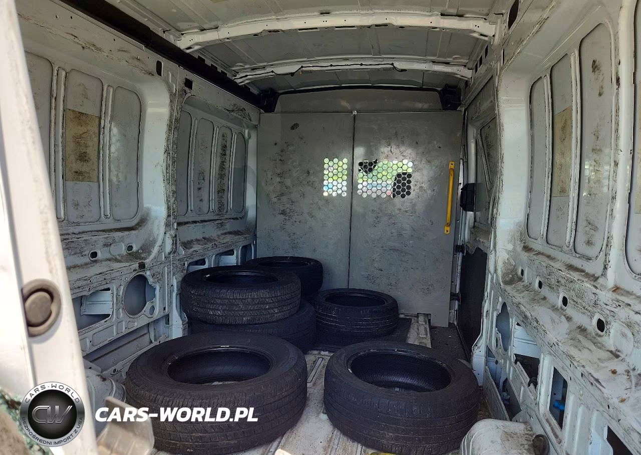 2019 Ford Transit T-250 VIN:1FTYR2CMXKKA01893 - 10