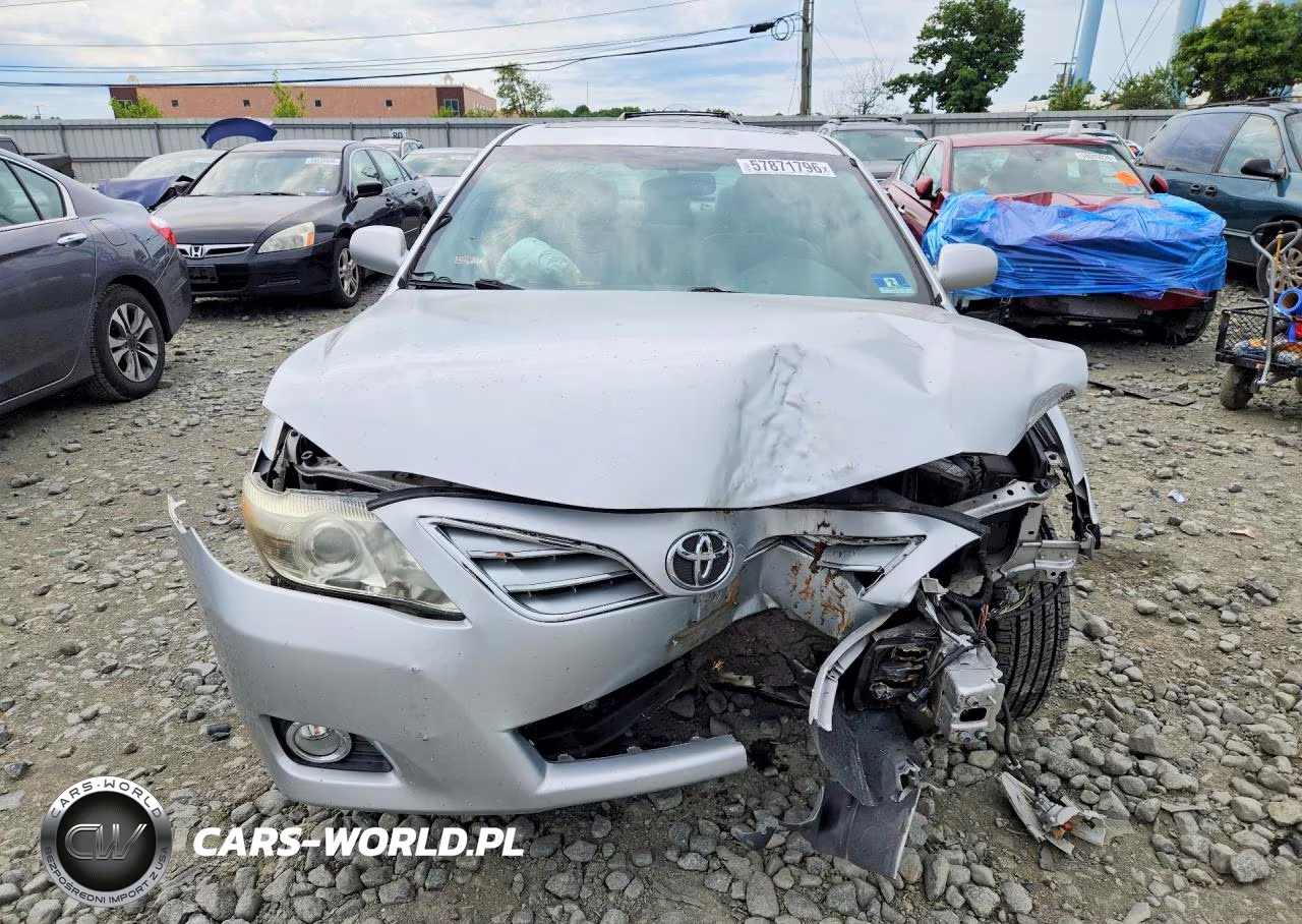 2011 Toyota Camry Xle VIN:4T1BF3EKXBU212852 - 5