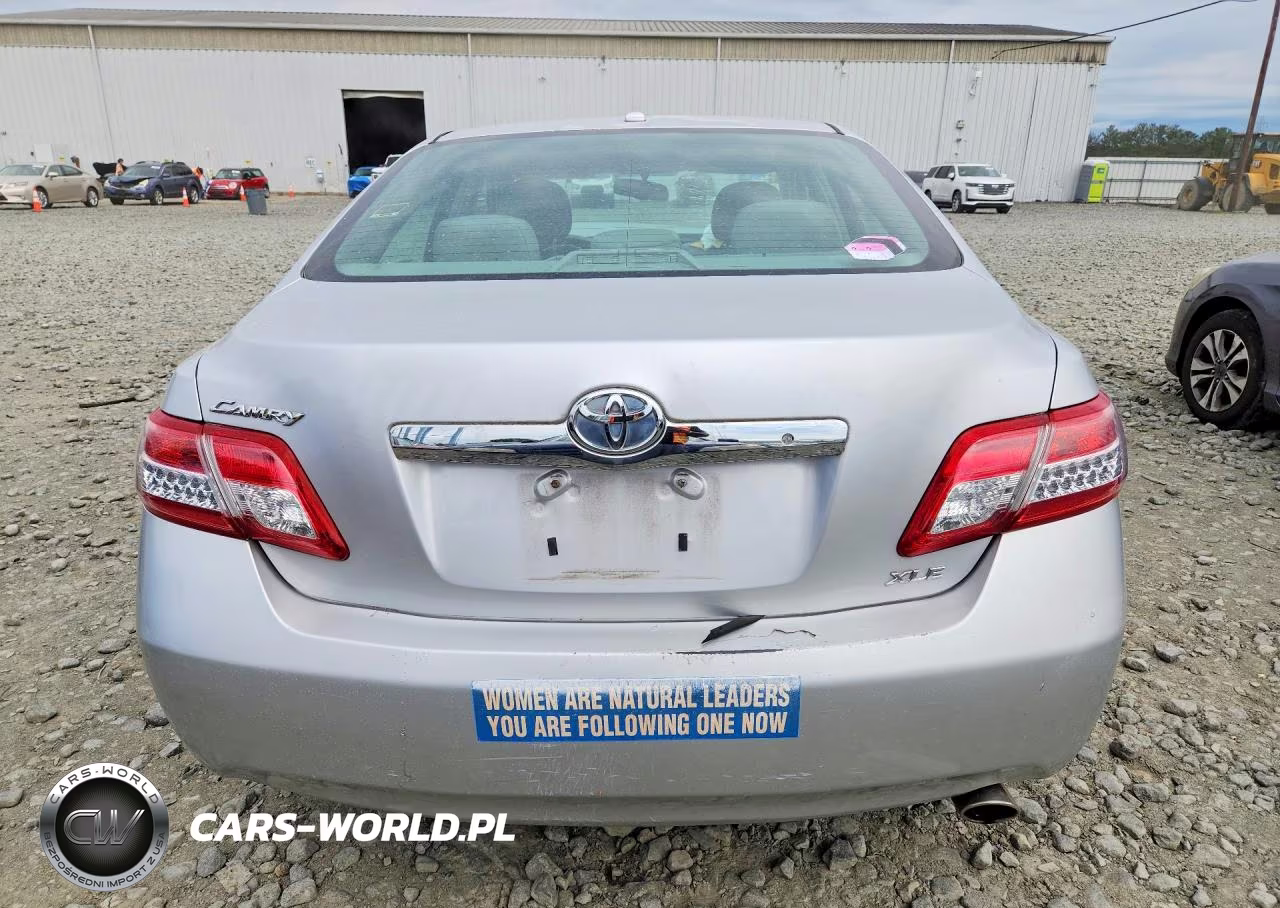 2011 Toyota Camry Xle VIN:4T1BF3EKXBU212852 - 6