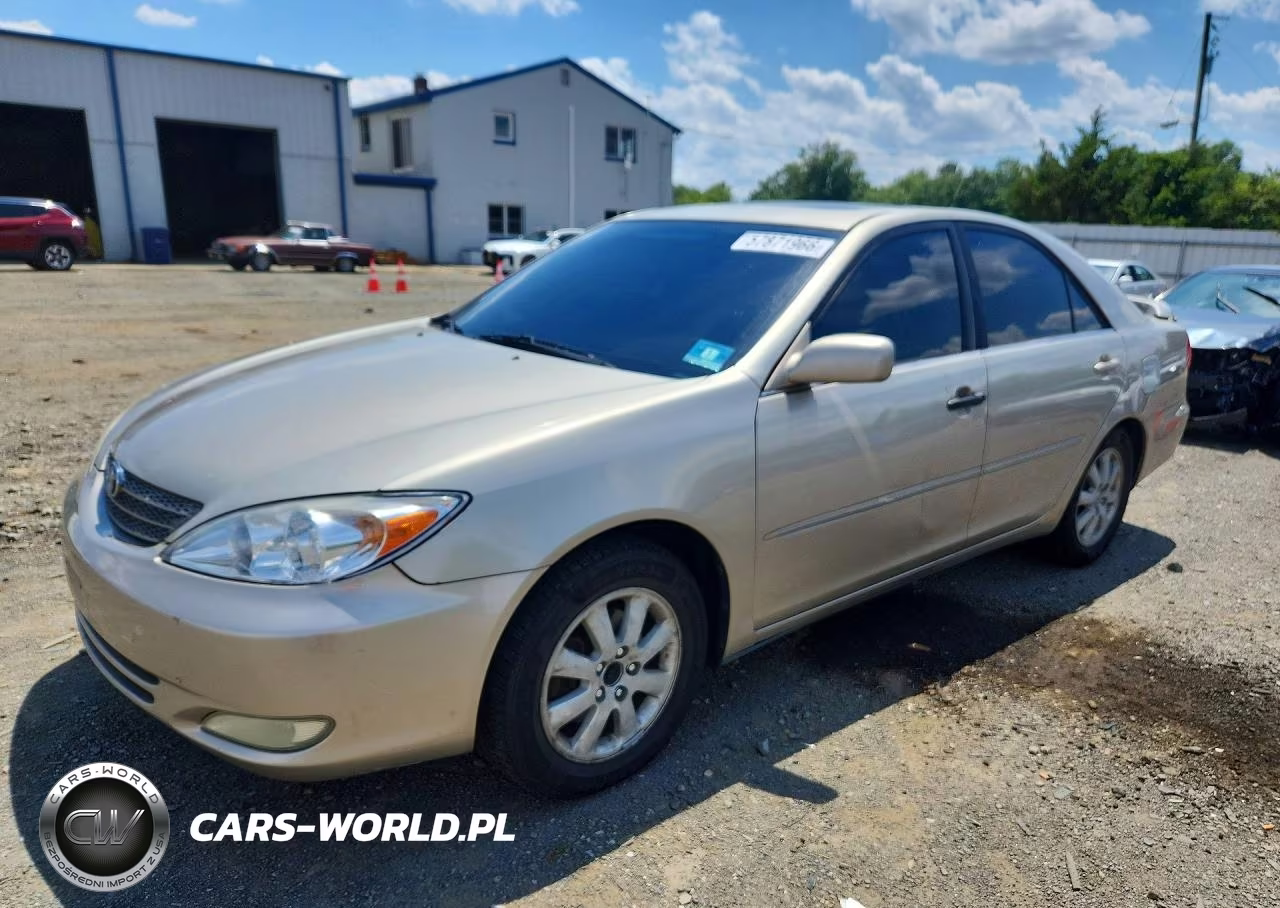 2003 Toyota Camry Xle V6 – zdjęcie 1 z 12