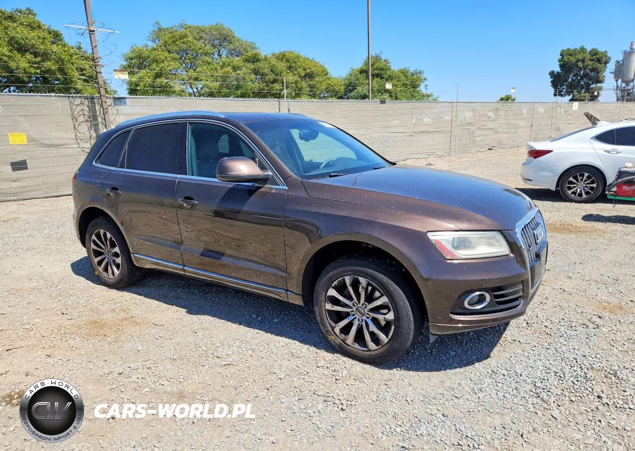 2014 Audi Q5 Premium Plus VIN:WA1LFAFPXEA054634 - 4
