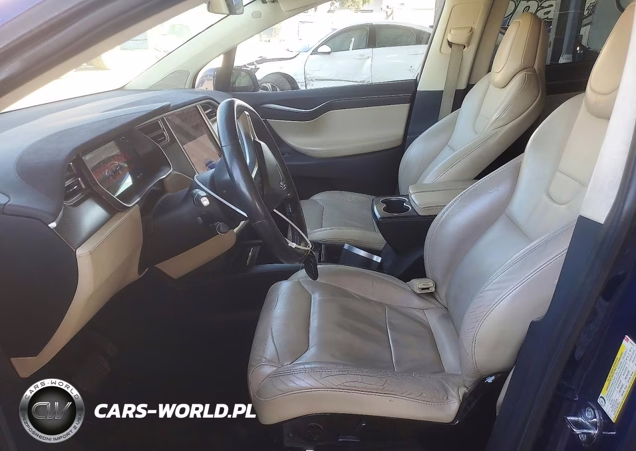 2017 Tesla Model X VIN:5YJXCAE26HF044314 - 7