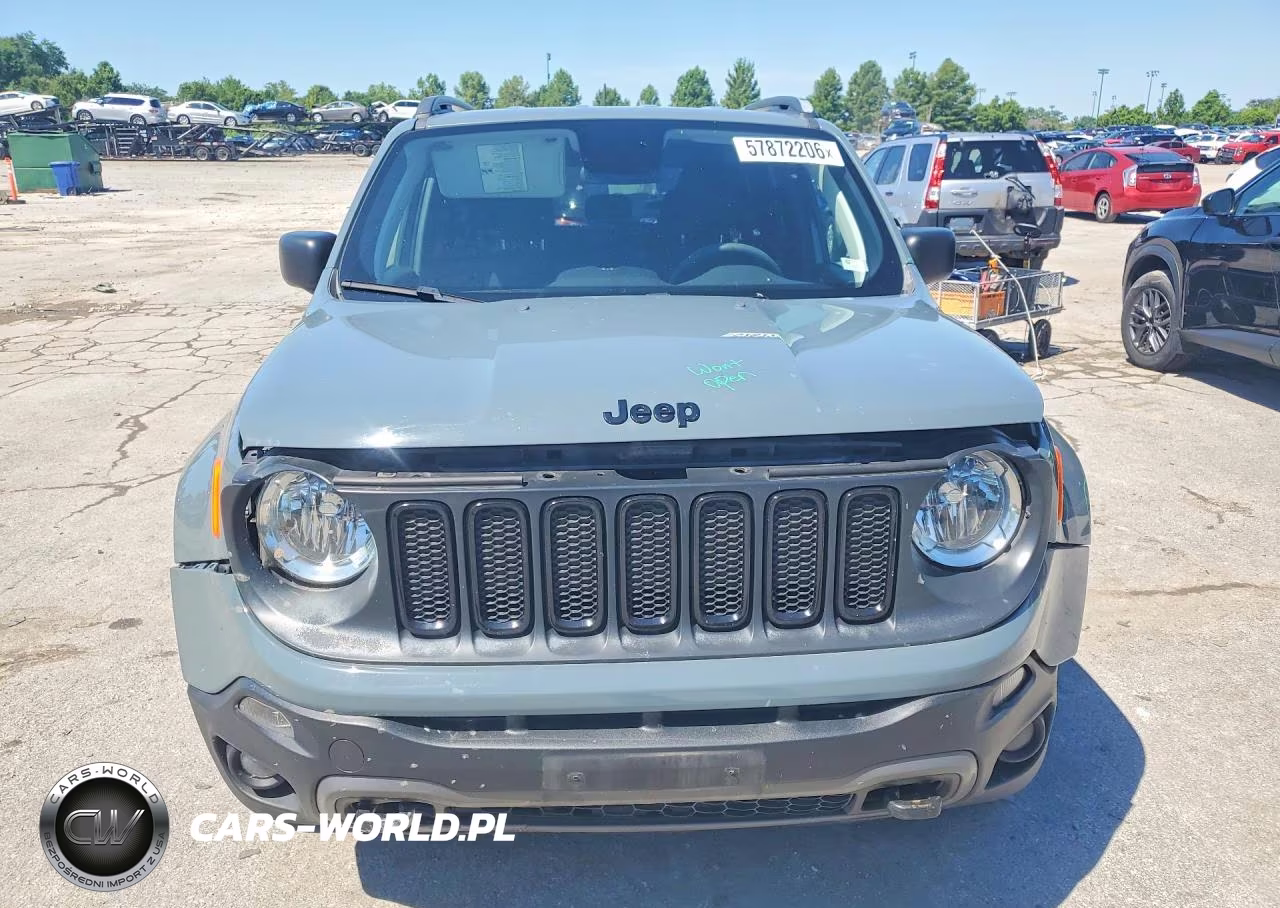 2018 Jeep Renegade Sport VIN:ZACCJBAB2JPH93237 - 5