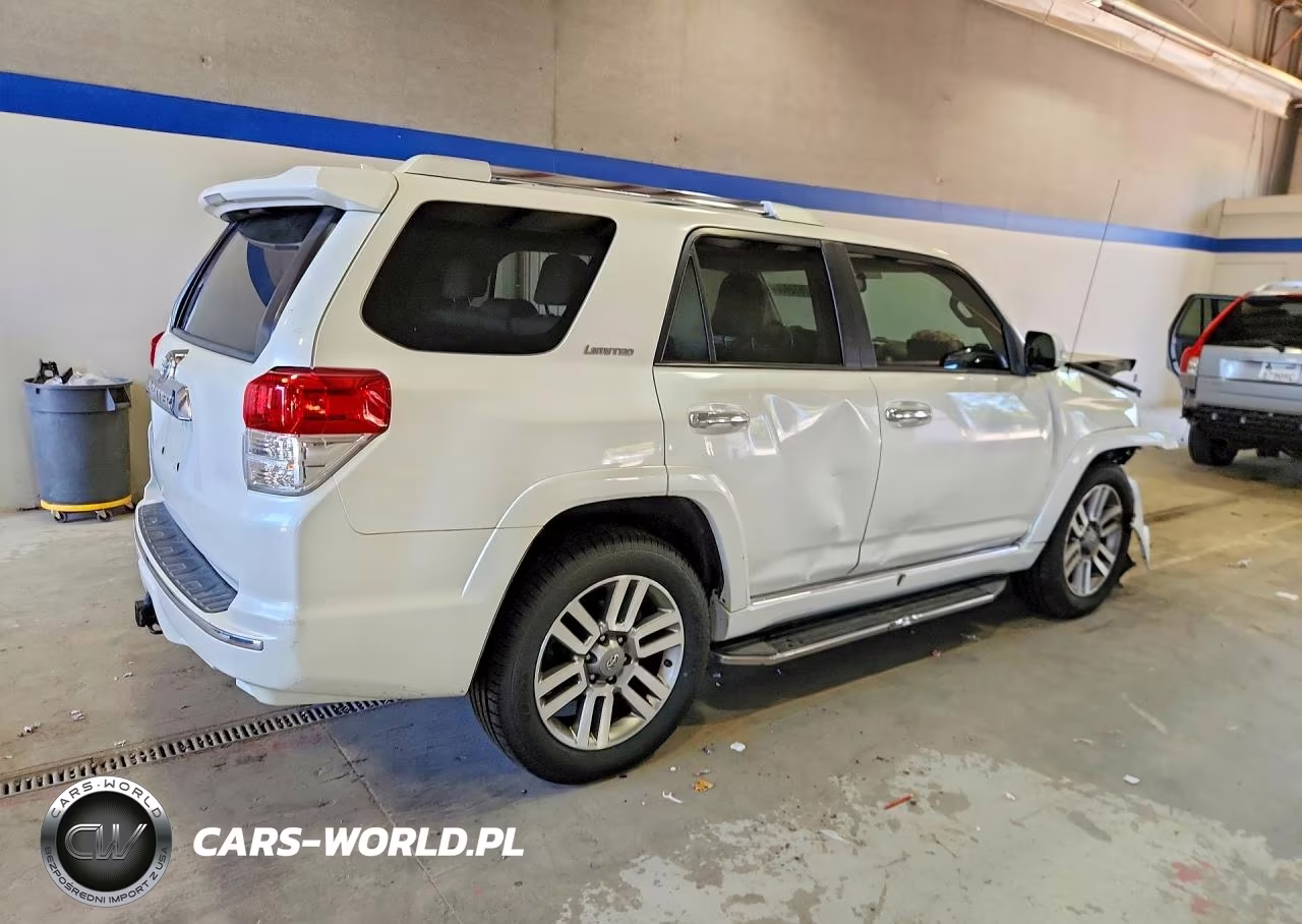 2013 Toyota 4Runner Limited VIN:JTEZU5JR7D5064403 - 3