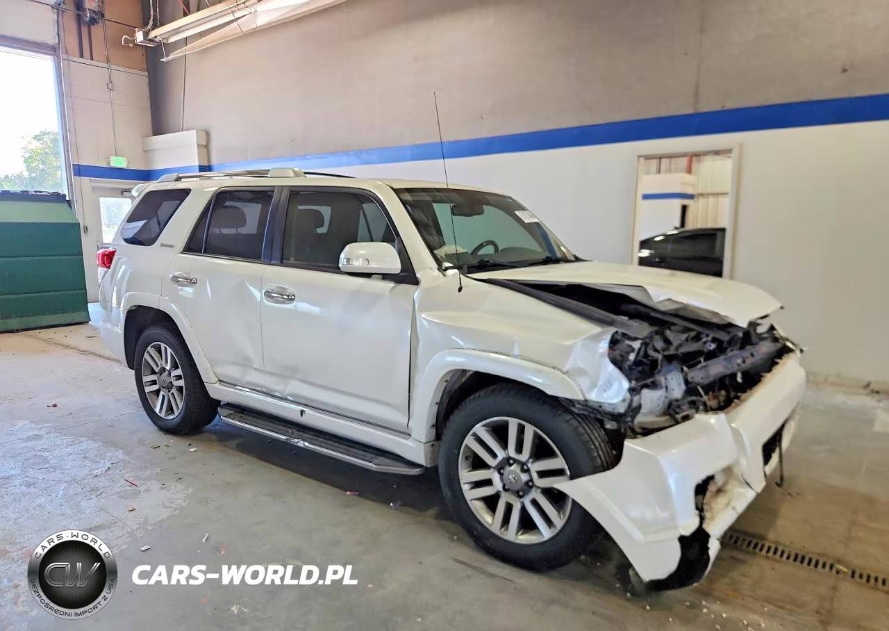 2013 Toyota 4Runner Limited VIN:JTEZU5JR7D5064403 - 4