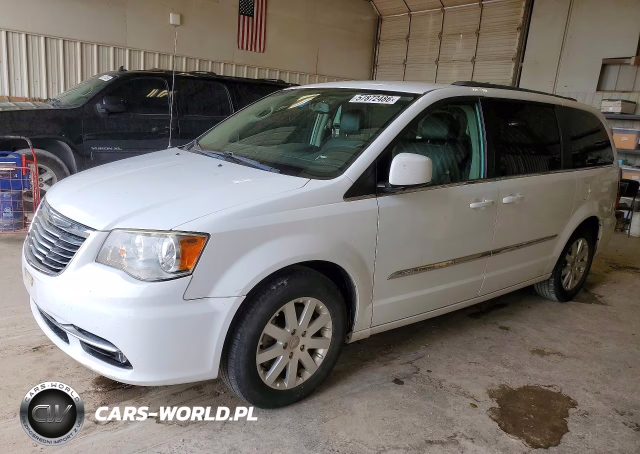 2016 Chrysler Town & Country Touring – zdjęcie 1 z 14