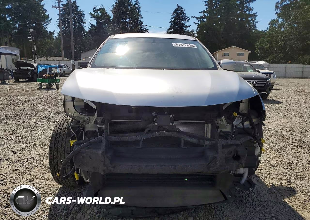 2018 Nissan Rogue S VIN:KNMAT2MT3JP556131 - 5