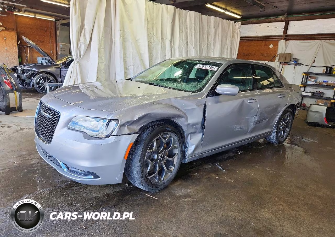 2016 Chrysler 300 S