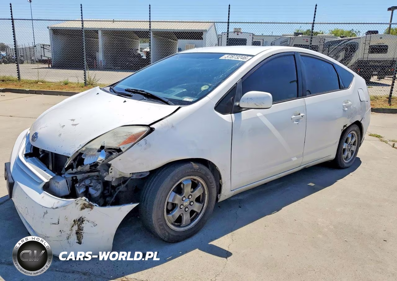 2005 Toyota Prius Base