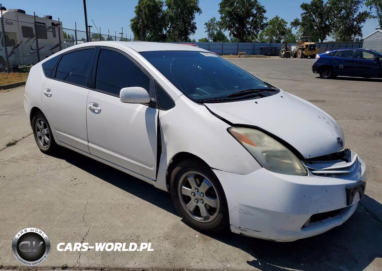2005 Toyota Prius Base VIN:JTDKB20U253121894 - 4