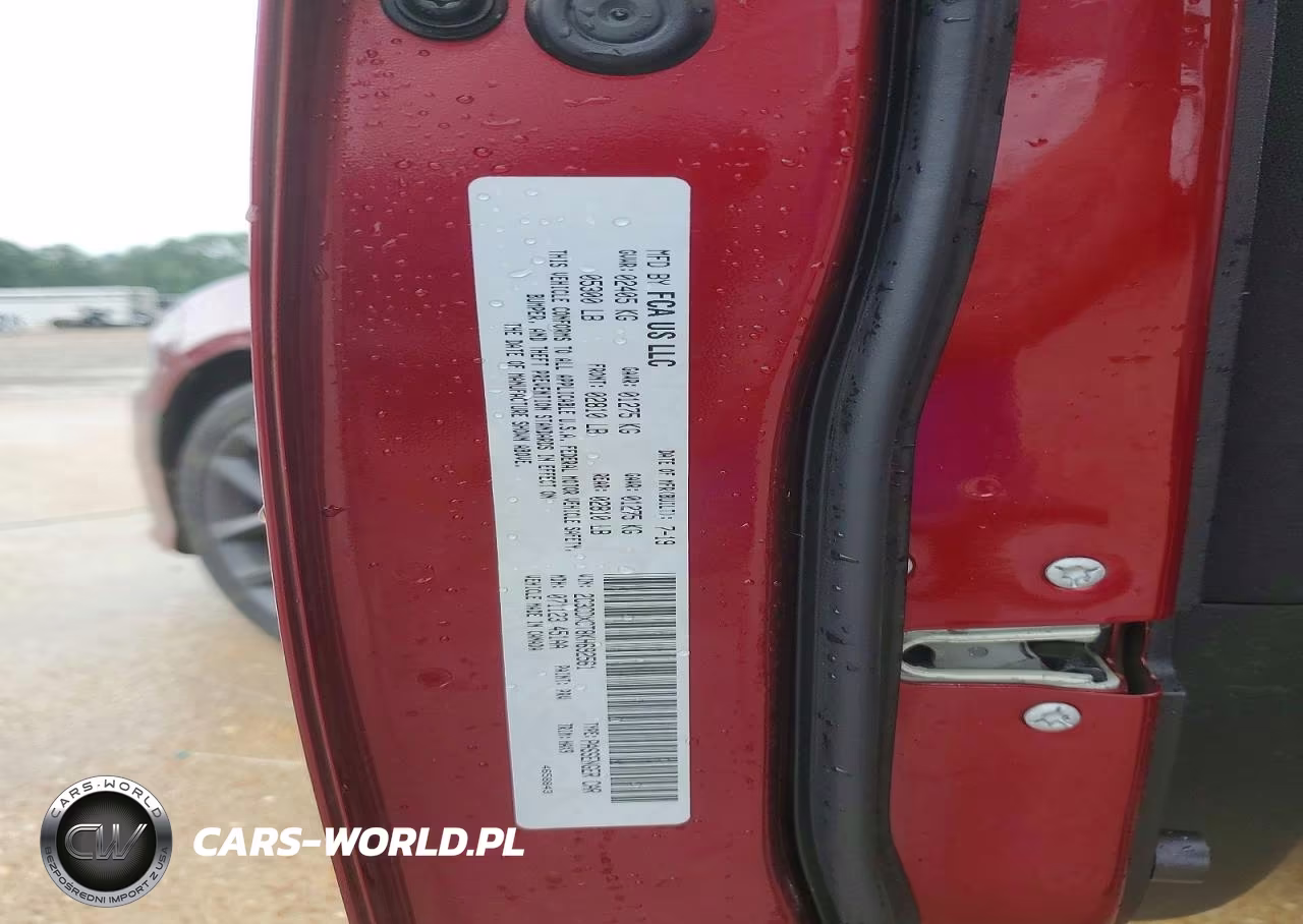 2019 Dodge Charger R-T VIN:2C3CDXCT8KH692561 - 12