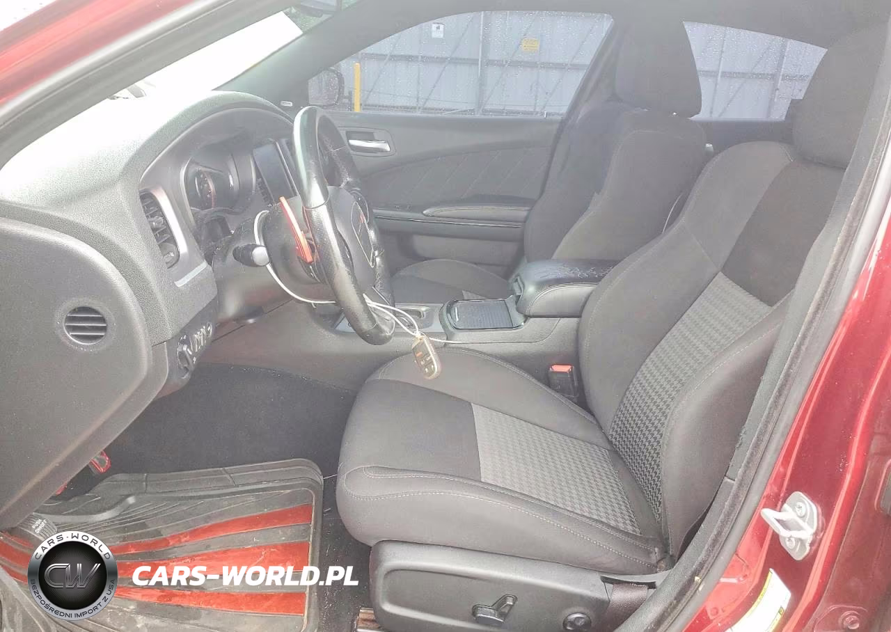 2019 Dodge Charger R-T VIN:2C3CDXCT8KH692561 - 7