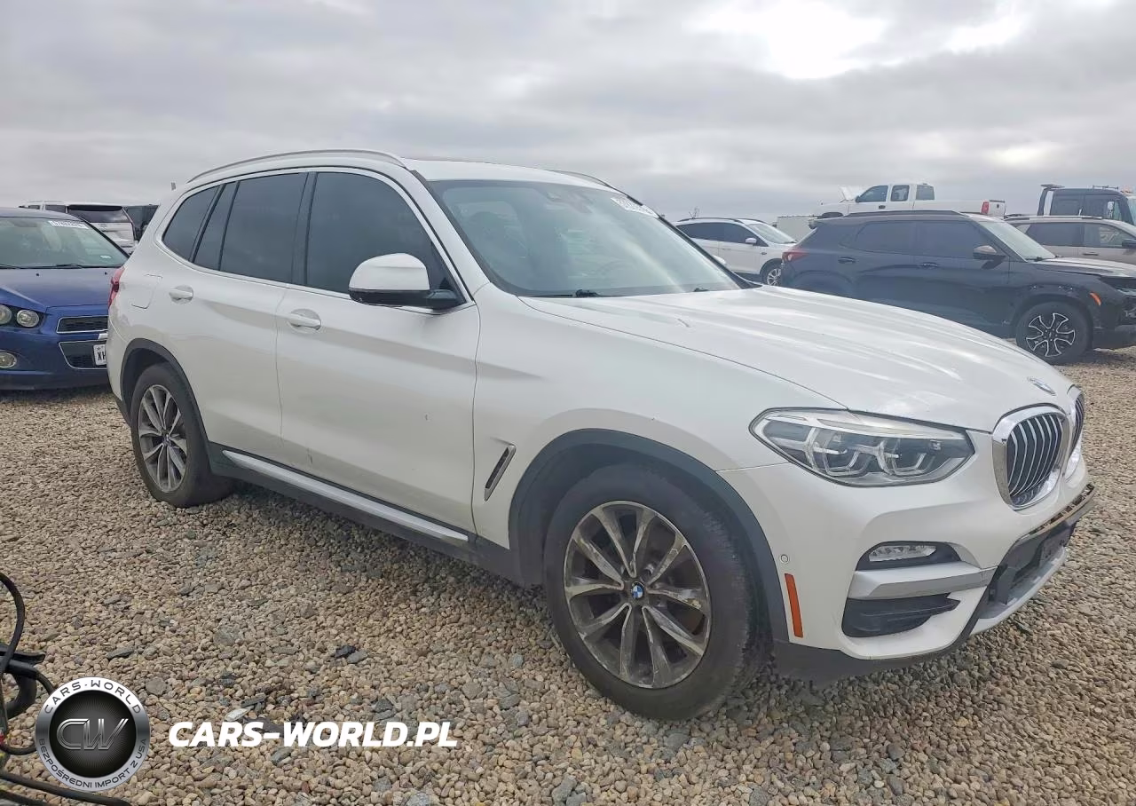 2019 BMW X3 VIN:5UXTR7C5XKLR48389 - 4