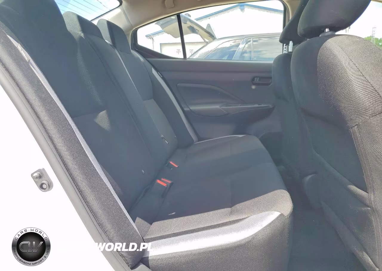 2025 Nissan Versa S VIN:3N1CN8DV8SL852415 - 10