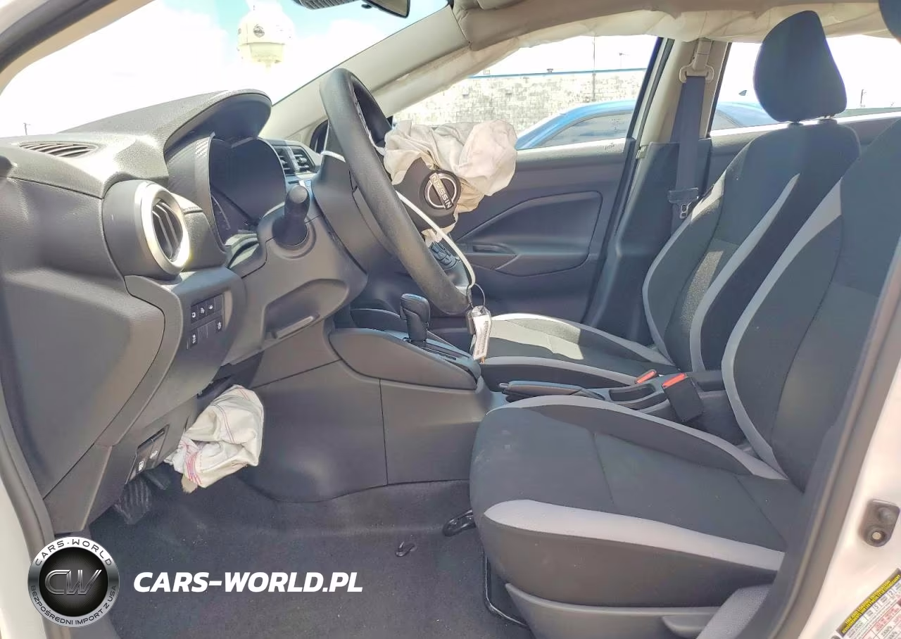 2025 Nissan Versa S VIN:3N1CN8DV8SL852415 - 7
