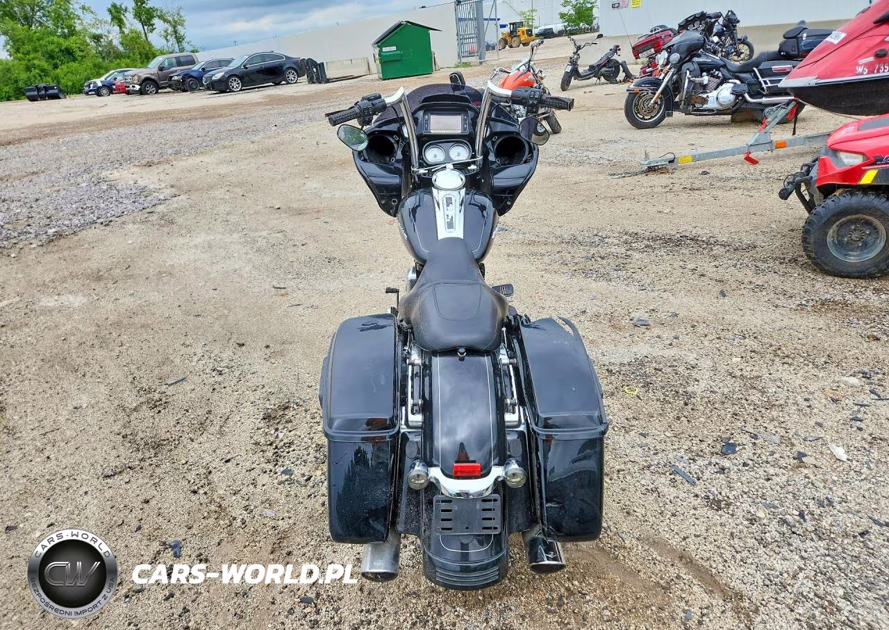2016 Harley-Davidson Fltrxs Road Glide Special VIN:1HD1KTM17GB658107 - 4