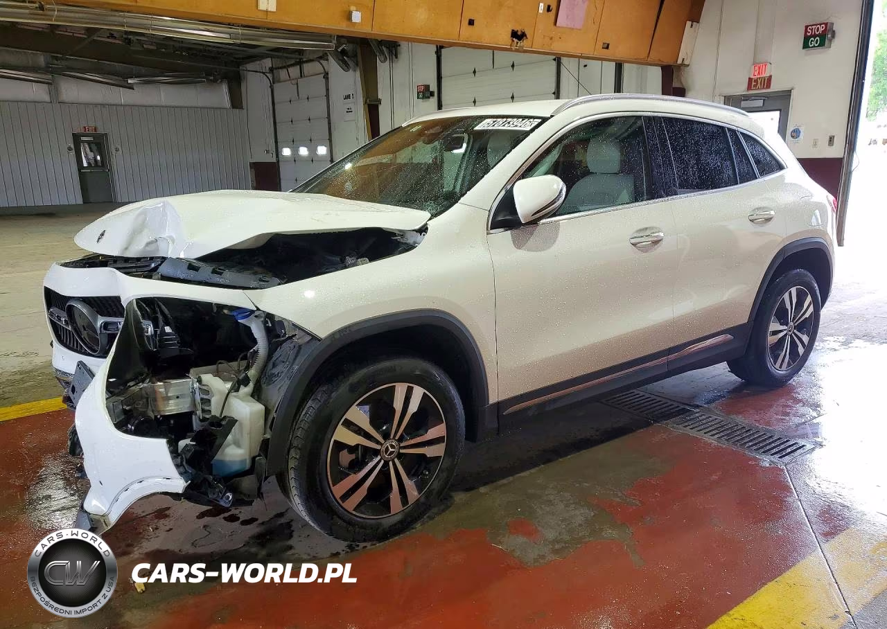 2025 Mercedes-Benz Gla 250 – zdjęcie 1 z 14